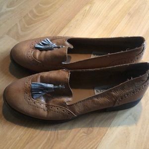 Steve Madden Loafers or Flats 6
